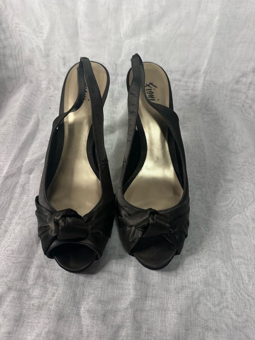 FIONI Black Satin Peep-Toe Slingback Heels 10